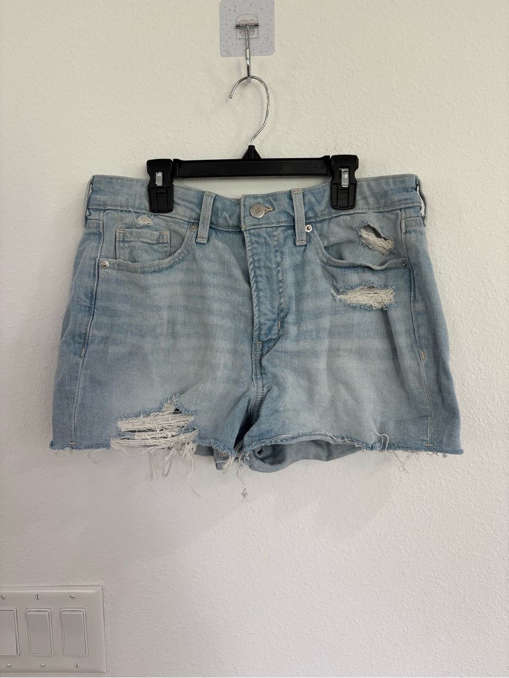 Old Navy Light Wash High-Rise OG Straight Jean Shorts